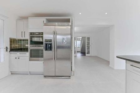 Croham Park Avenue, South Croydon, CR2 - Photo 3