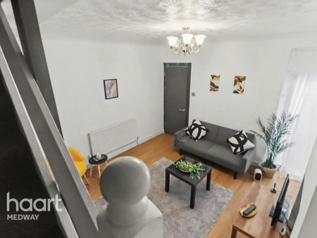 3 bedroom house share to rent - Photo 2
