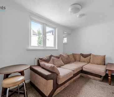 4 bedroom terraced house to rent - Photo 5