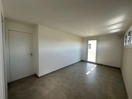 NUOVO APPARTAMENTO IN CASA BIFAMILIARE - VILLA 2 - Foto 5