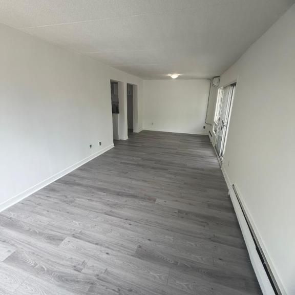 1 CH - 1 SDB - Québec - $1,049 /mo - Photo 1