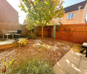 2 bedroom detached house to rent - Photo 4