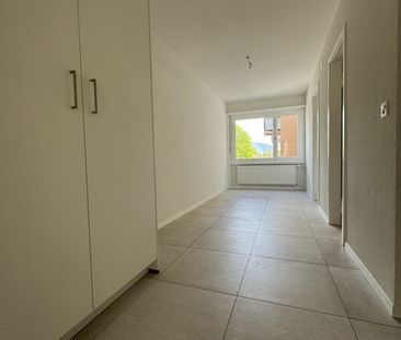 Renovierte 2.5-Zimmerwohnung im Stadtzentrum Biel/Bienne - Foto 2