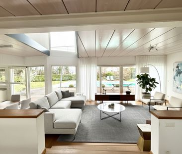 Beautiful family villa with pool just a stone’s throw from the lake... - Foto 2