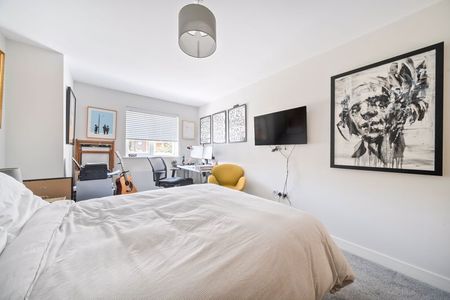 Owen Road, Godalming, Surrey, GU7 - Photo 5