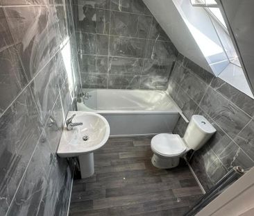 4 bedroom maisonette to rent - Photo 2