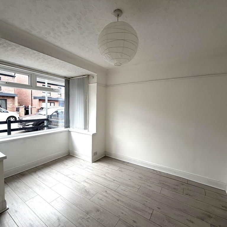16 Sefton Drive, Belfast, BT4 1PL - Photo 1