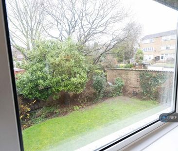 3 bedroom maisonette to rent - Photo 4