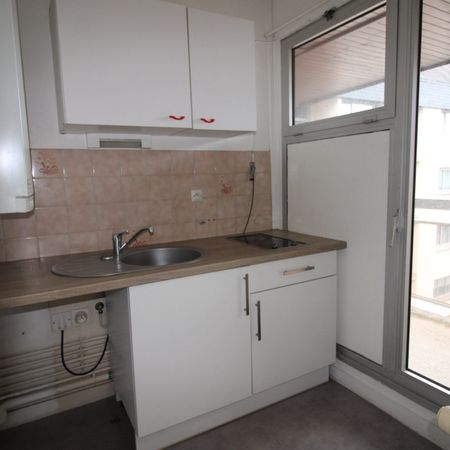 Location Appartement 1 pièce 31m² ST BRIEUC 22000 - Photo 4