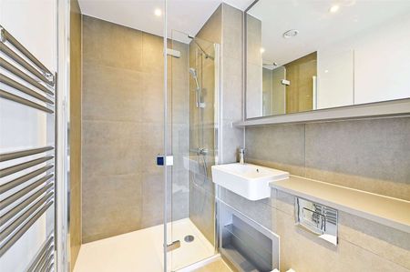 A brand new three bedroom home - Photo 5