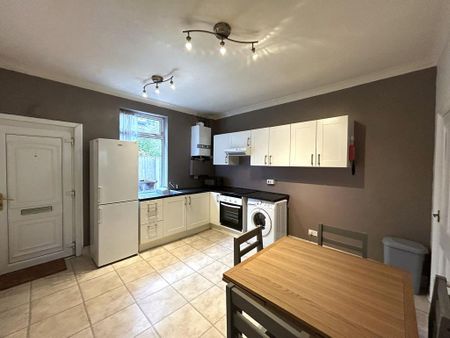 4 bedroom house share to rent - Photo 5