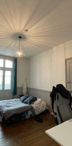 Location Appartement 1 pièce 40m² LILLE 59000 - Photo 1