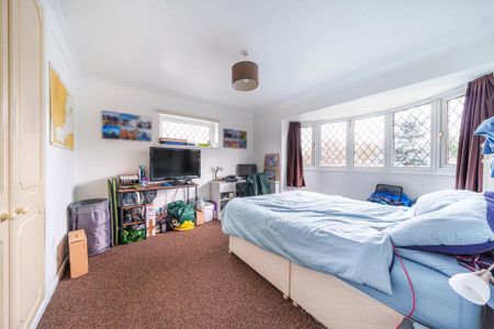 5 bedroom detached house to rent - Photo 5