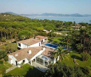 SAINT-TROPEZ - CAPON / SALINS - VILLA 8 CHAMBRES - 2 CHAMBRES D'INV... - Photo 2