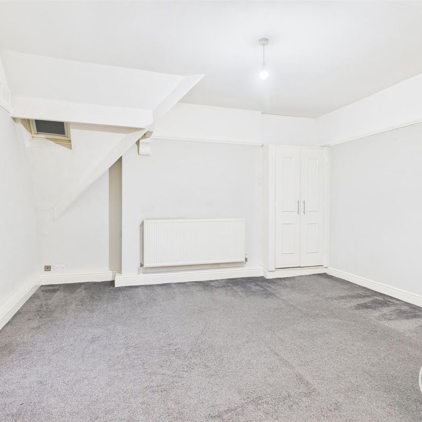 Chapeltown Road, Chapeltown, Leeds, LS7 - Photo 1