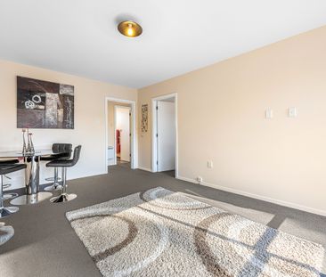 41B Burnett Street - Photo 1