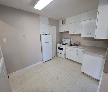 405 Rae Street, Regina - Photo 1