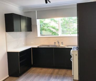 2/26 Gladstone Street, Kew VIC 3101 - Photo 3