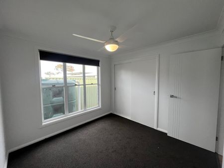 Home For Rent - Photo 4