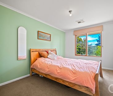 Open the door to acreage, serenity & country charm - Photo 3