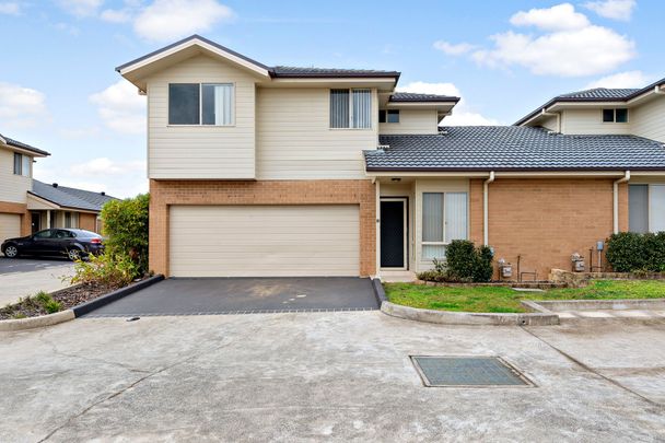 Modern Living - Photo 1