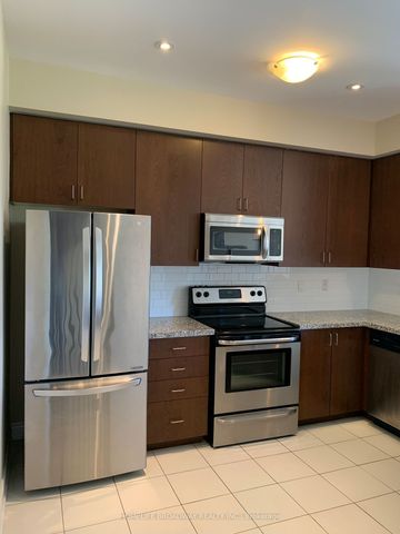 For Lease - 720 WENDY CULBERT Crescent, Newmarket, Ontario - Photo 4