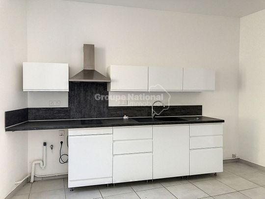 Appartement Bollene 2 pièce(s) 49 m2, - Photo 1