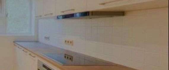 3 Zimmer Wohnung mit Einbauküche und Balkon in Wandsbek - Photo 1