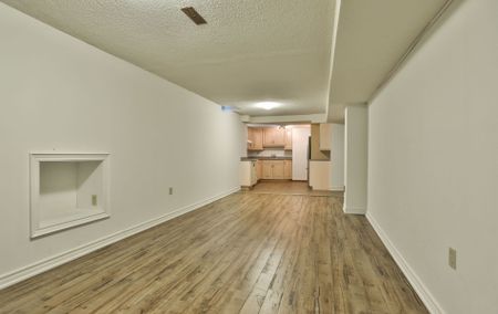 For Lease - 1339 Windrush Drive, Oakville, Ontario - Photo 4