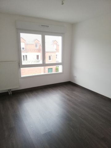 Location Appartement 2 pièces 43m² LYS LEZ LANNOY 59390 - Photo 3