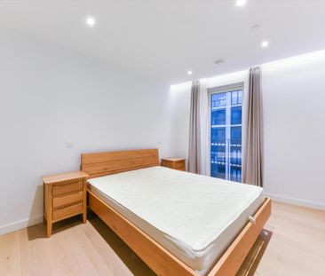 3 bedroom flat to rent - Photo 5