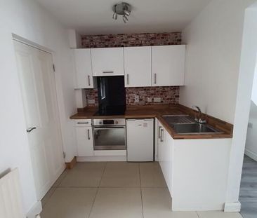 31 Fort Street, Springfield Rd, Belfast, BT12 7BH - Photo 5