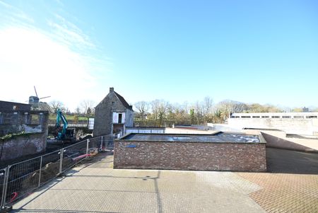 RUIM & SUBLIEM appartement met AUTOSTAANPLAATS nabij centrum Sint-Kruis - Foto 4
