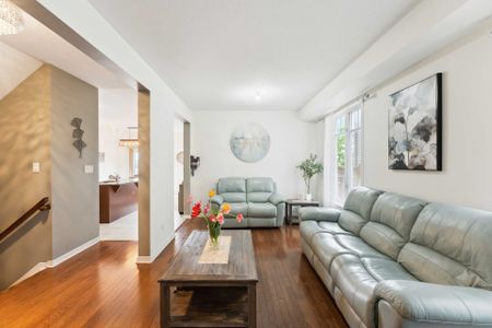 For Lease - 52 Tapadero Avenue, Kanata, Ontario - Photo 4