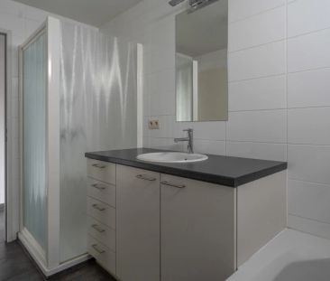 Modern 2-slaapkamer appartement met terras te Turnhout. - Photo 2