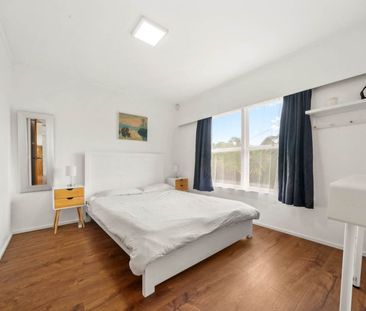 Two 2-Bedroom Attached Units in Glenfield, Auckland - Photo 3
