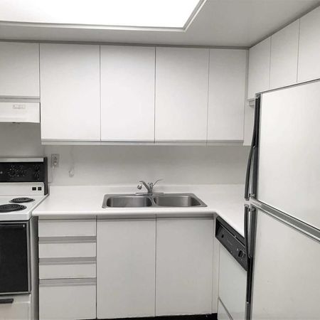 For Lease - 2466 Eglinton Avenue Unit# 1407, Toronto, Ontario - Photo 3