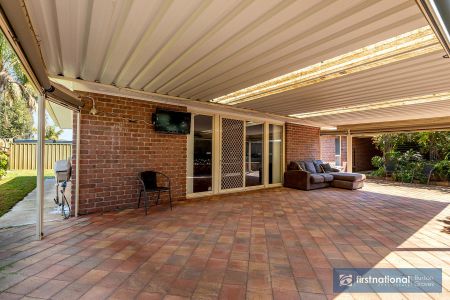 THREE BEDROOM HOME WITH 2 LARGE LIVING SPACES - Photo 5