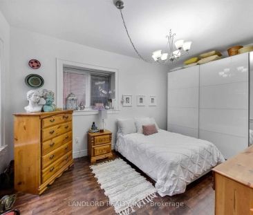 2251 Dundas Street W #Main Fl - Photo 4
