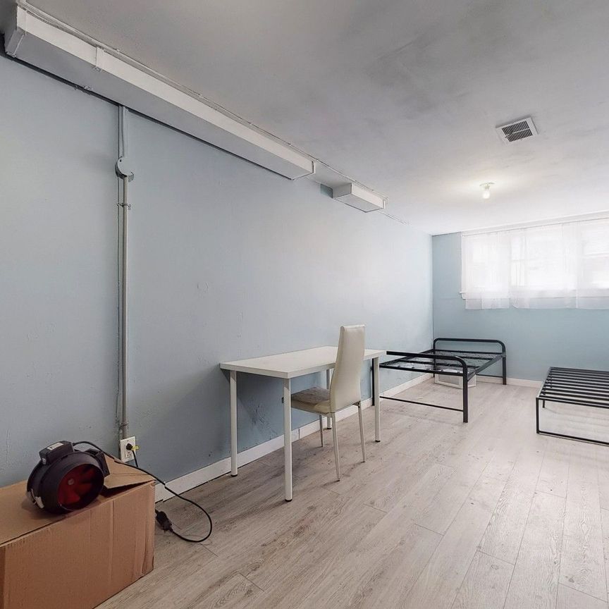 For Lease - 174 Caribou Road Unit# Bsmt, Toronto, Ontario - Photo 1