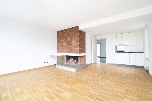 Rent a 4 ½ rooms apartment in Zumikon - Photo 1