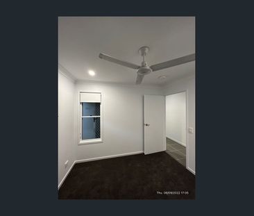 COMPACT DUPLEX, 2 AIR CONDS, GAS HOT WATER - PLEASE READ BELOW - GR... - Photo 4