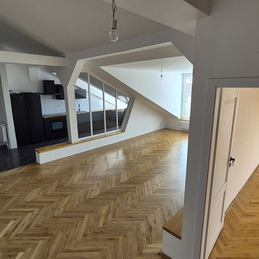 Pronájem bytu 5+kk 178 m² - Photo 1