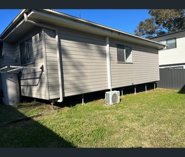 15 Moore Street, Birmingham Gardens, NSW 2287 - Photo 1