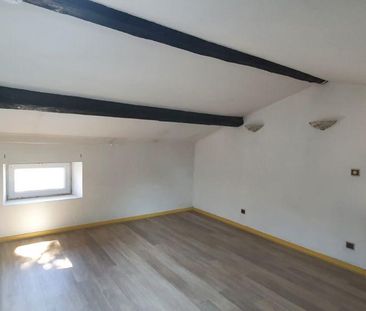 Location Appartement 4 pièces 60m² CHOMERAC 07210 - Photo 3