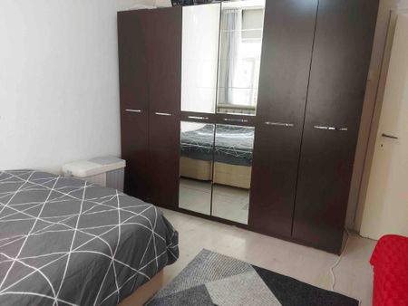 Garsoniera de inchiriat in zona Rahova - Fotografie 2