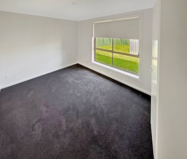 WELL PRESENTED 3 BEDROOM HOME - Photo 2