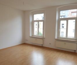 Freiheitsstr. 37, Wohnung 6 – Balkon, Bad mit Wanne, Abstellraum im... - Foto 1