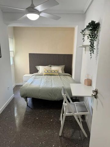 Carrer Valencia, Port Saplaya, Valencian Community 46120 - Photo 2