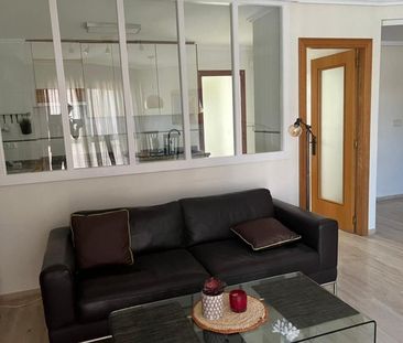 Piso de alquiler en Avenida de Óscar Esplá, Ensanche - Diputación - Photo 4